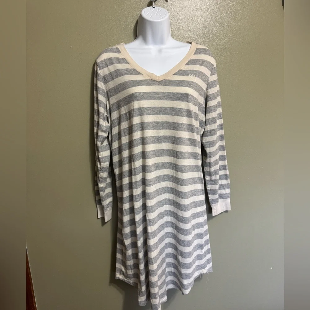 Lauren Ralph Lauren striped v-neck sleepshirt in grey and cream. Sz L